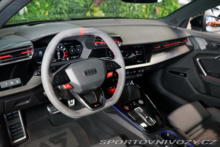 Audi RS3 SPORTBACK*SONOS*360*MATRI 2025