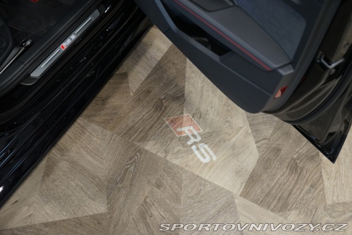 Audi RS3 SPORTBACK*SONOS*360*MATRI 2025