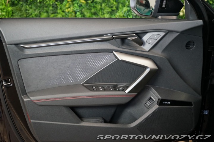 Audi RS3 SPORTBACK*SONOS*360*MATRI 2025