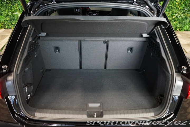Audi RS3 SPORTBACK*SONOS*360*MATRI 2025
