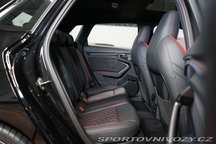 Audi RS3 SPORTBACK*SONOS*360*MATRI 2025