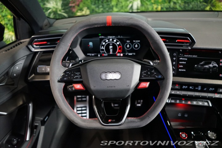 Audi RS3 SPORTBACK*SONOS*360*MATRI 2025