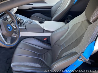 BMW i8  2019