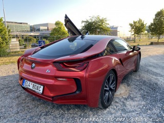 BMW i8  2019
