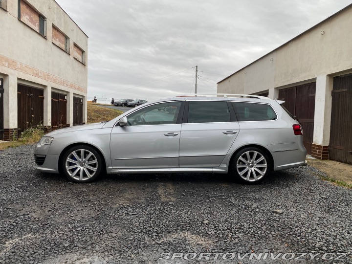 Volkswagen Ostatní modely Passat R36 Variant Face 2010