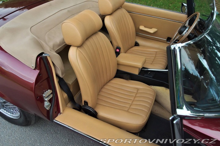 Jaguar E-Type V12 1973