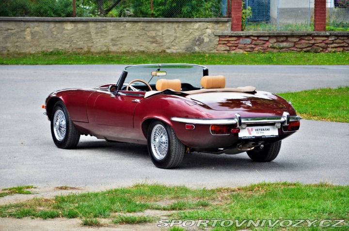 Jaguar E-Type V12 1973