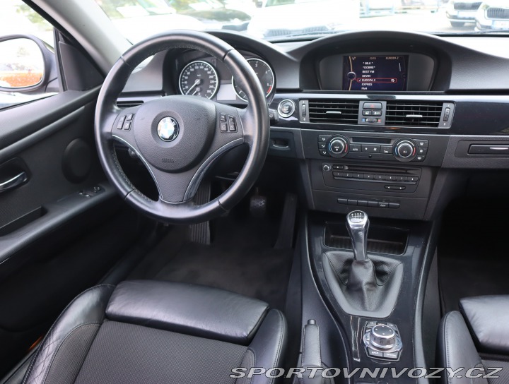 BMW 3 320 d 2011