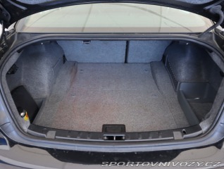 BMW 3 320 d 2011