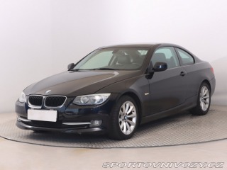 BMW 3 320 d 2011