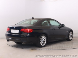 BMW 3 320 d 2011