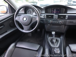BMW 3 320 d 2011