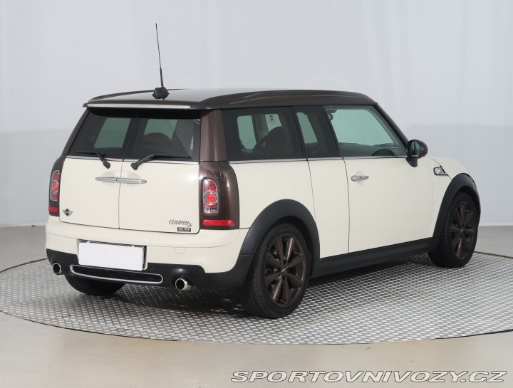 Mini Clubman Cooper S 2012