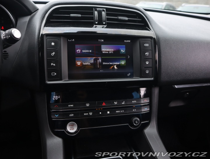 Jaguar F-Pace 30d AWD 2016