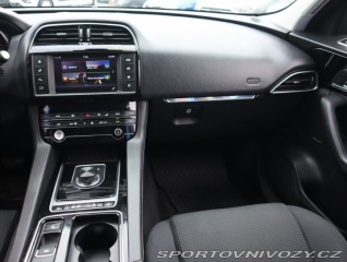 Jaguar F-Pace 30d AWD 2016