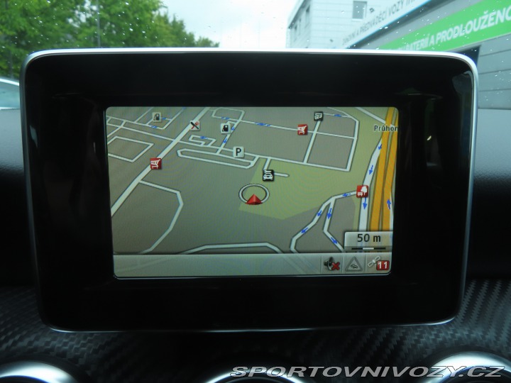 Mercedes-Benz A AMG Line A 180 2015