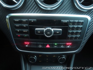 Mercedes-Benz A AMG Line A 180 2015