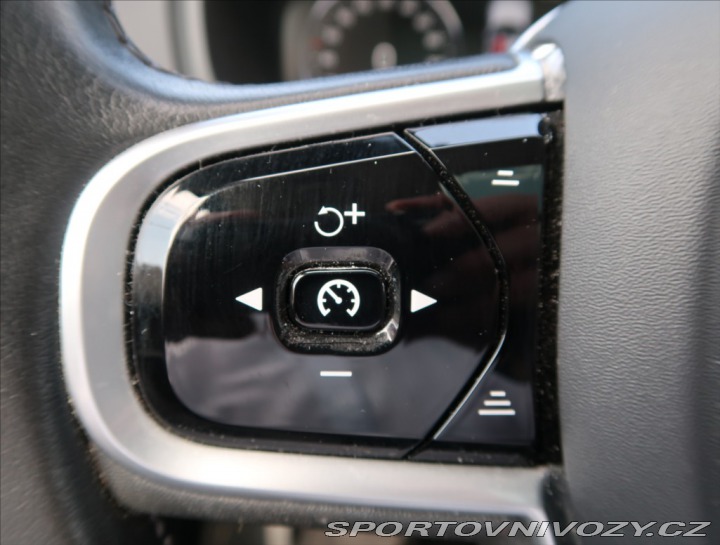 Volvo Ostatní modely XC90 2,0 T6 AWD AUT INSCRIPTIO 2020