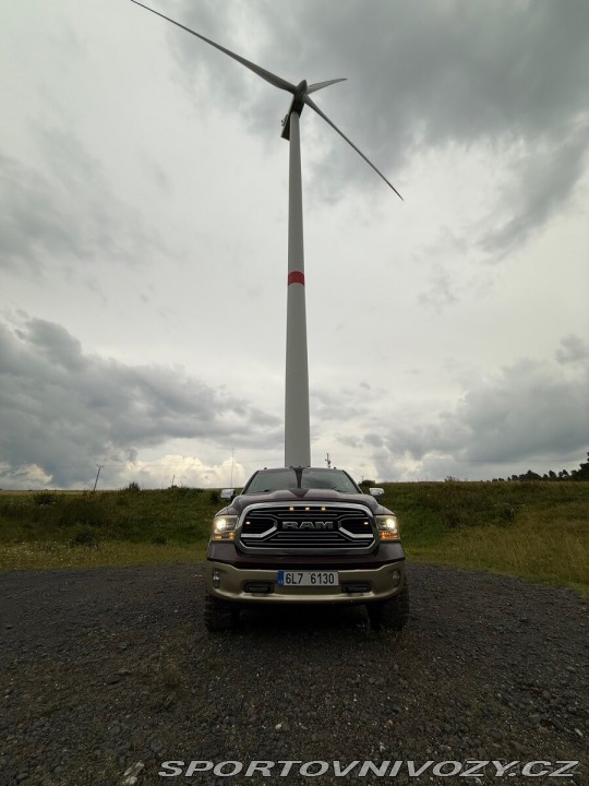 Dodge Ostatní modely RAM 5,7 HEMI LONGHORN odpoč 2013