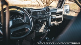 Ostatní značky Ostatní modely Land Rover Defender 2,4 2011