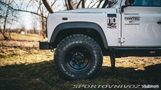 Ostatní značky Ostatní modely Land Rover Defender 2,4 2011