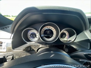 Mercedes-Benz E 3,0   BlueTEC 4MATIC W212 1800