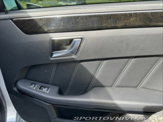 Mercedes-Benz E 3,0   BlueTEC 4MATIC W212 1800