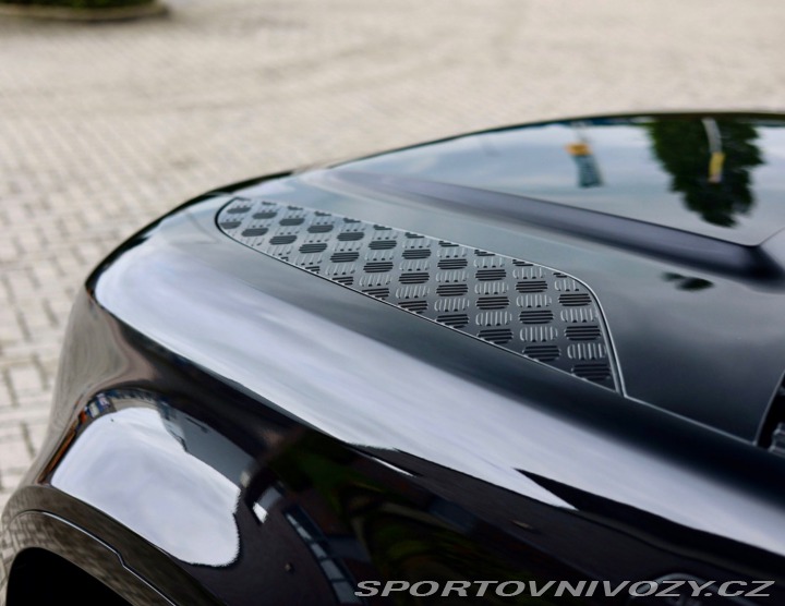 Ostatní značky Ostatní modely Land Rover Defender  P400e X-Dynamic HSE Urba 2023