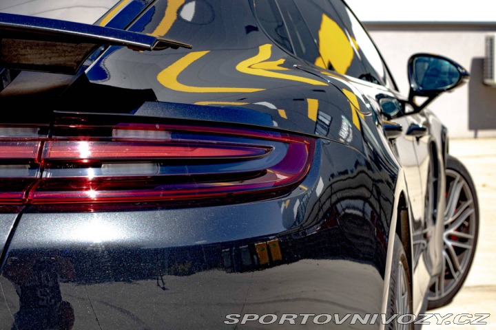 Porsche Panamera Turbo 4x4 A/T 2017