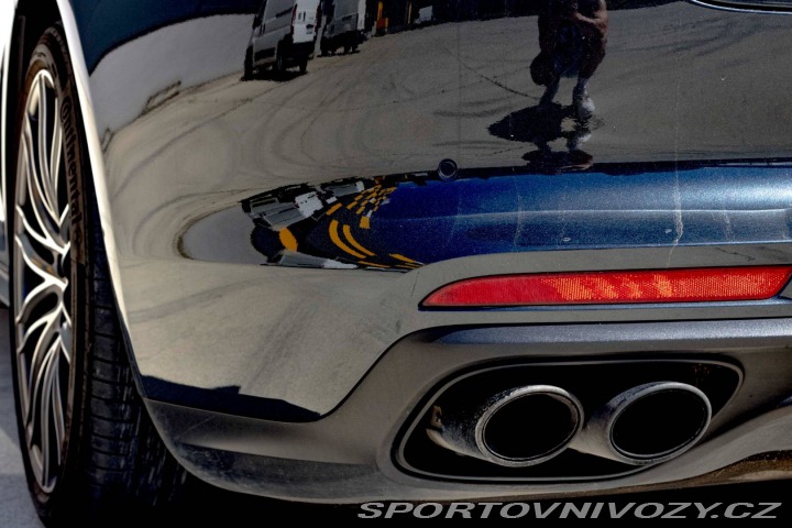Porsche Panamera Turbo 4x4 A/T 2017