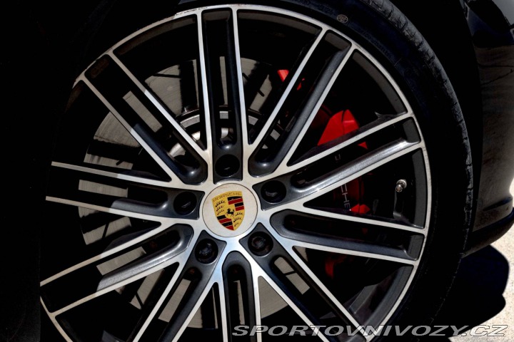 Porsche Panamera Turbo 4x4 A/T 2017