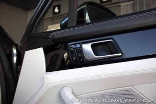 Porsche Panamera Turbo 4x4 A/T 2017