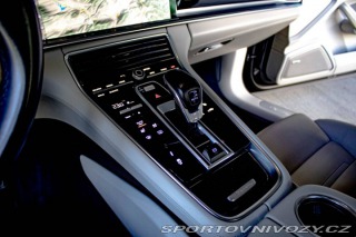 Porsche Panamera Turbo 4x4 A/T 2017