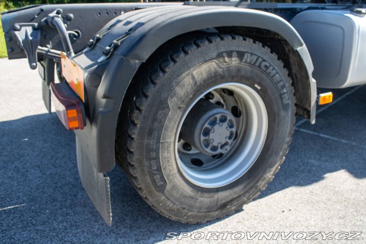 Ostatní značky Ostatní modely Ťahače, nákladné autá nad 7,5 t Volvo Volvo FM 44T /AJ NA SPLÁT 2006
