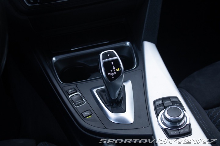 BMW 3 330d xDrive M Sport A/T 2015