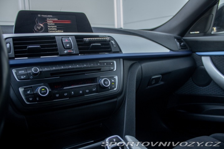 BMW 3 330d xDrive M Sport A/T 2015