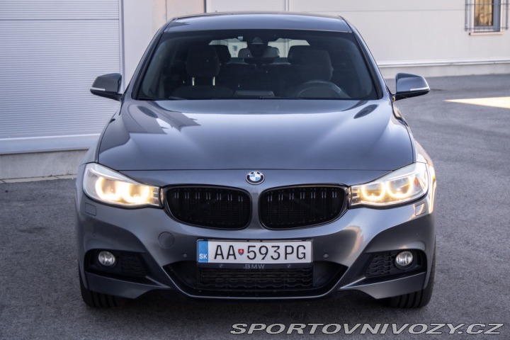 BMW 3 330d xDrive M Sport A/T 2015