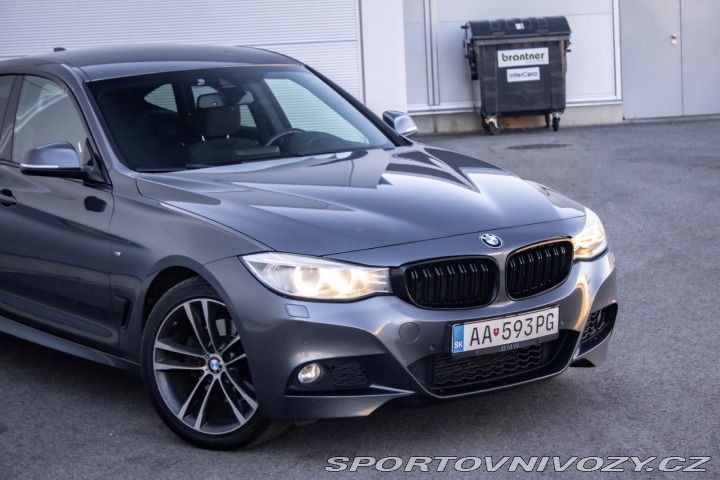 BMW 3 330d xDrive M Sport A/T 2015