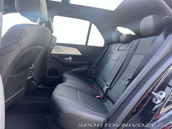 Mercedes-Benz Ostatní modely GLE 450d 4MATIC AMG NIGHT 2025