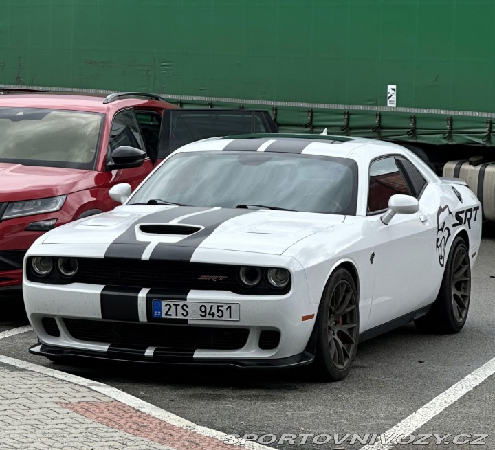 Dodge Challenger Hellcat 2016
