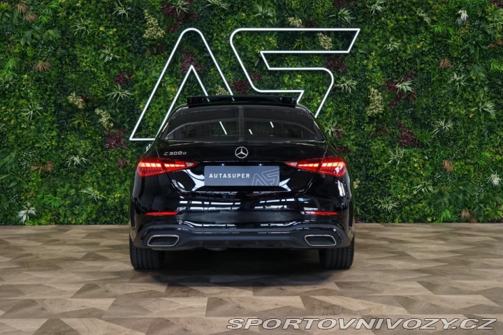 Mercedes-Benz C 300d*AMG*PANO*TAŽ*HUD*BUR 2024