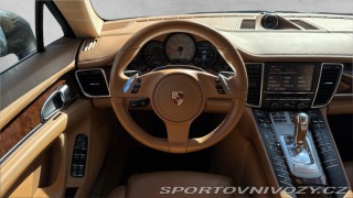 Porsche Panamera 4S 2011