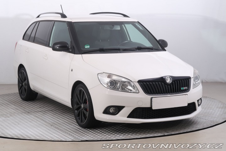 Škoda Fabia RS RS 1.4 TSI 2011