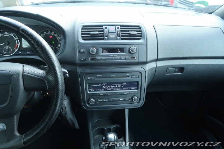 Škoda Fabia RS RS 1.4 TSI 2011