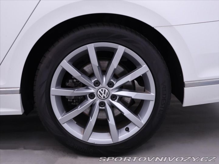 Volkswagen Ostatní modely Passat 2,0 TSI 200kW R-Line CZ 4 2019