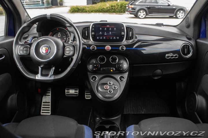 Abarth 595 Monster Energy Yamaha MT 2021