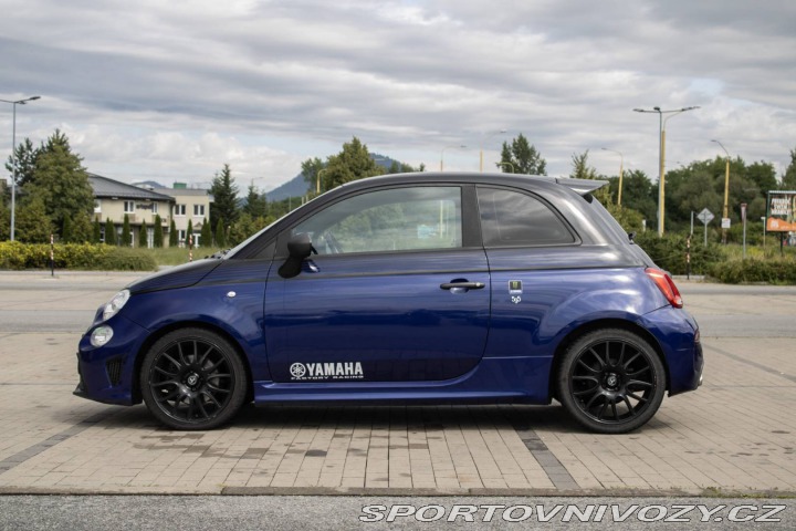 Abarth 595 Monster Energy Yamaha MT 2021