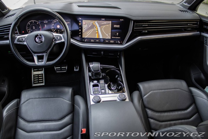 Volkswagen Ostatní modely Touareg  3.0 V6 TDI SCR 286k R-Li 2019