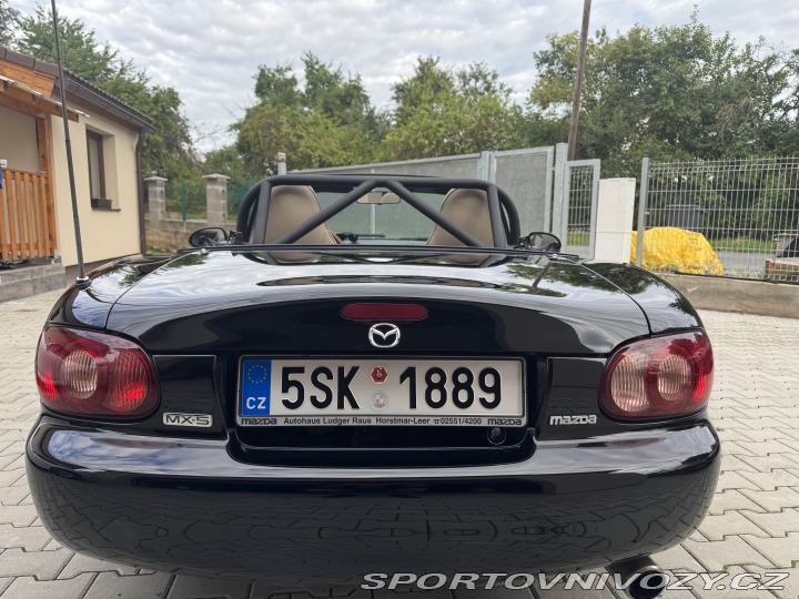 Mazda MX-5  2002