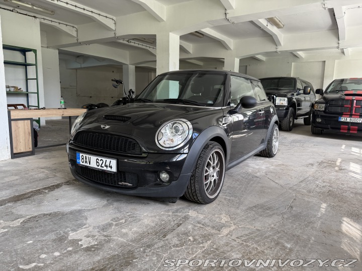 Mini Cooper R56 JCW 2010
